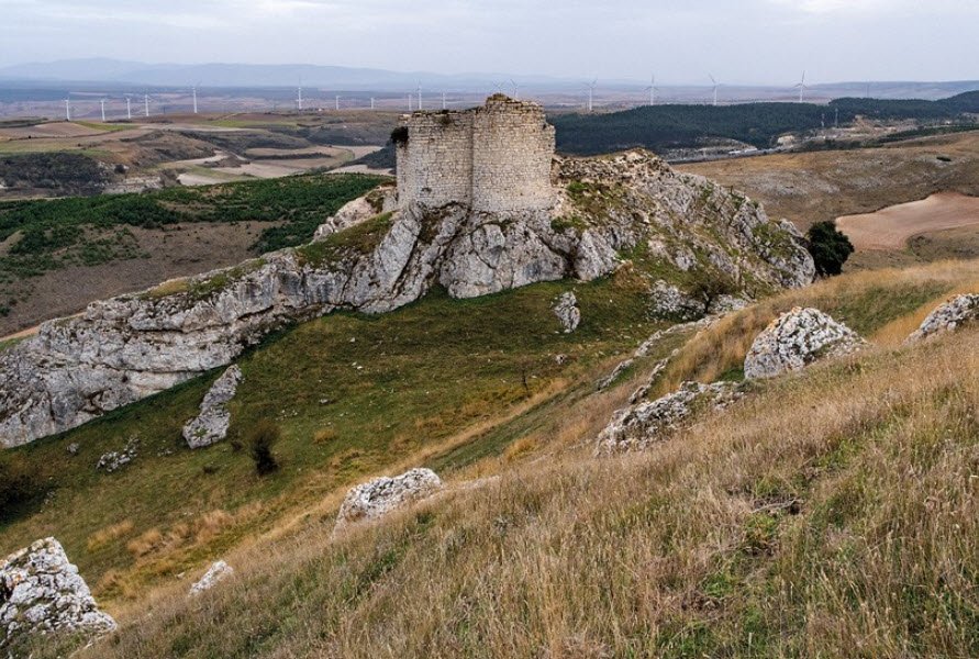 Castillo de Monasterio de Rodilla, Spain